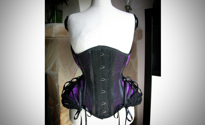 Corsetto gothic cages by Cinzia Ungaro